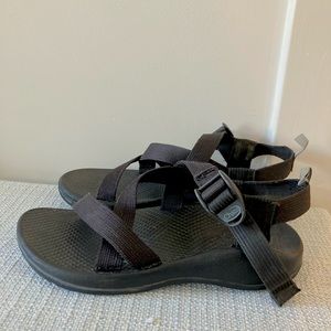 Chaco Womens size 6 sandals gently used